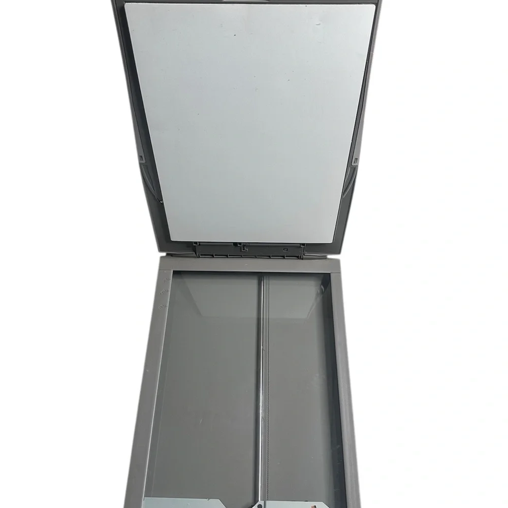Canon CanoScan N656U Flatbed Scanner-NOT TESTED